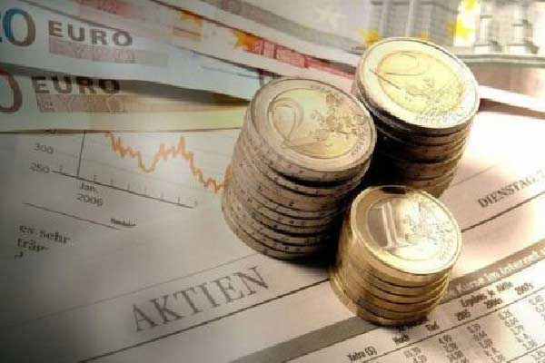 受拉布布需求担忧拖累 泡泡玛特股价重挫